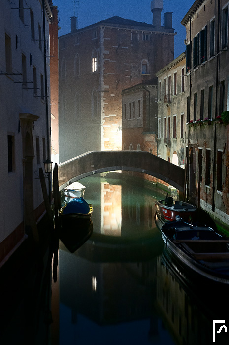 Fog in the canal