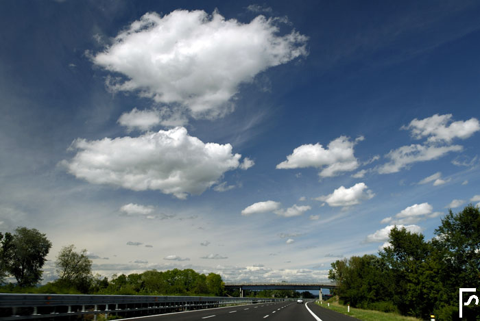 fahr'n fahr'n fahr'n auf der Autobahn