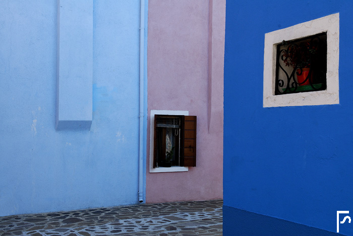 Corners (a day in Burano #3)