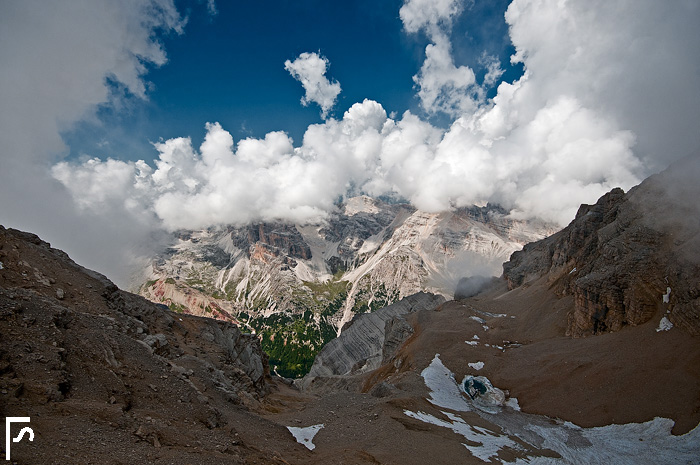 The secret little icy lake